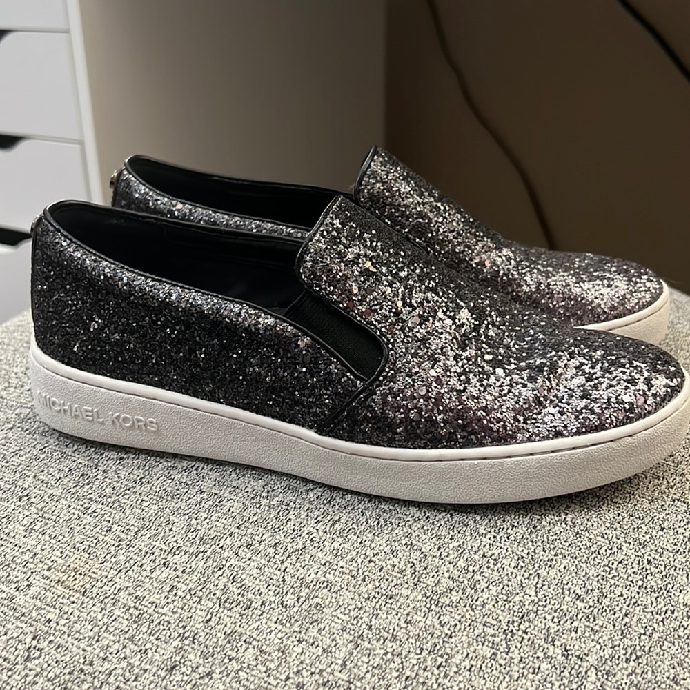 MICHAEL KORS GLITTERY SLIP ON SNEAKERS ✨✨